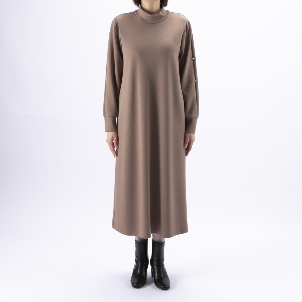 ノアジェ NOA-GE フェイクファーベスト × ワンピース アンサンブル 121-5599-4520/62【FITHOUSE ONLINE SHOP】