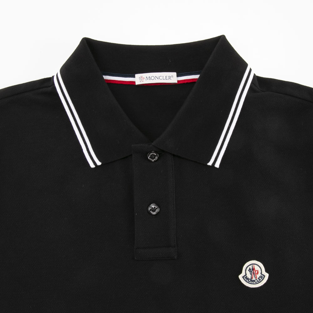 モンクレール MONCLER メンズトップス 袖口衿ライン入り 胸元パッチ付 ポロシャツ 8A000.25.84556【FITHOUSE ONLINE SHOP】