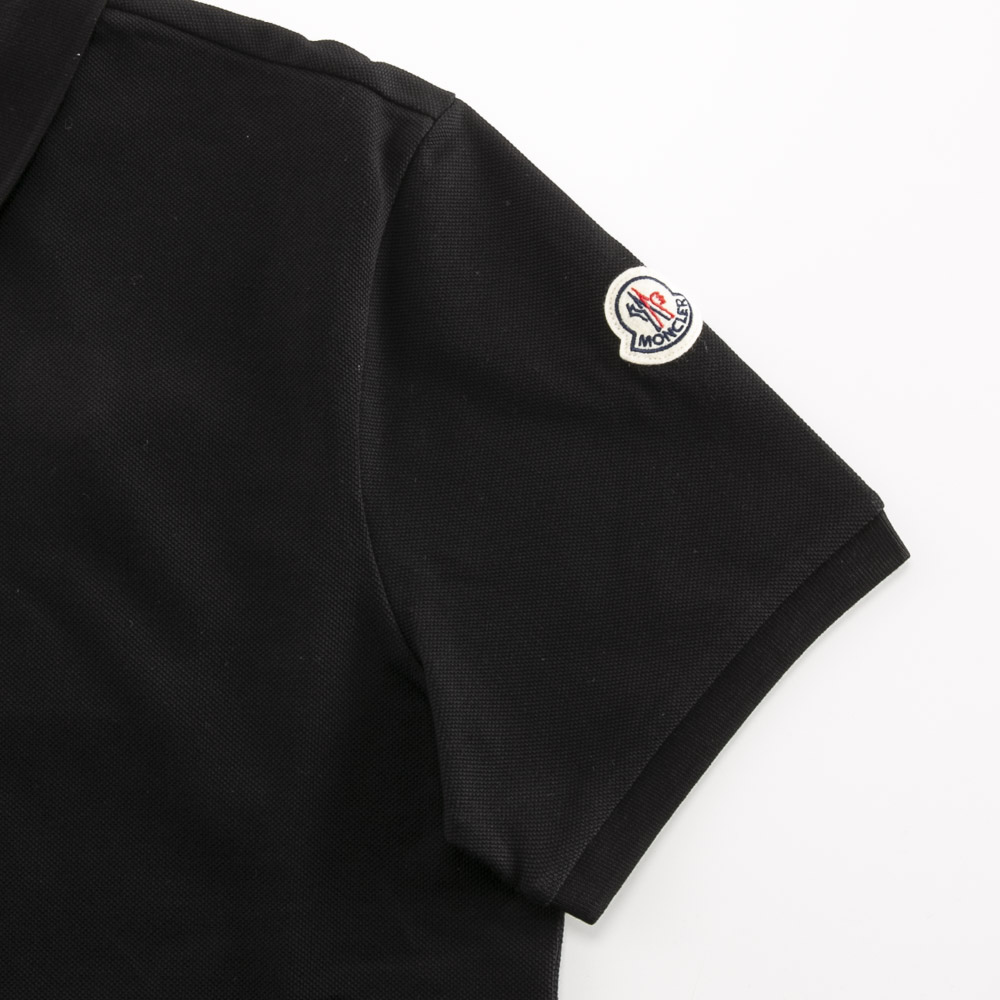 モンクレール MONCLER メンズトップス コットンピケ素材 ボタン留めエンボス加工 ロゴポロシャツ 8A000/02/89A16【FITHOUSE ONLINE SHOP】