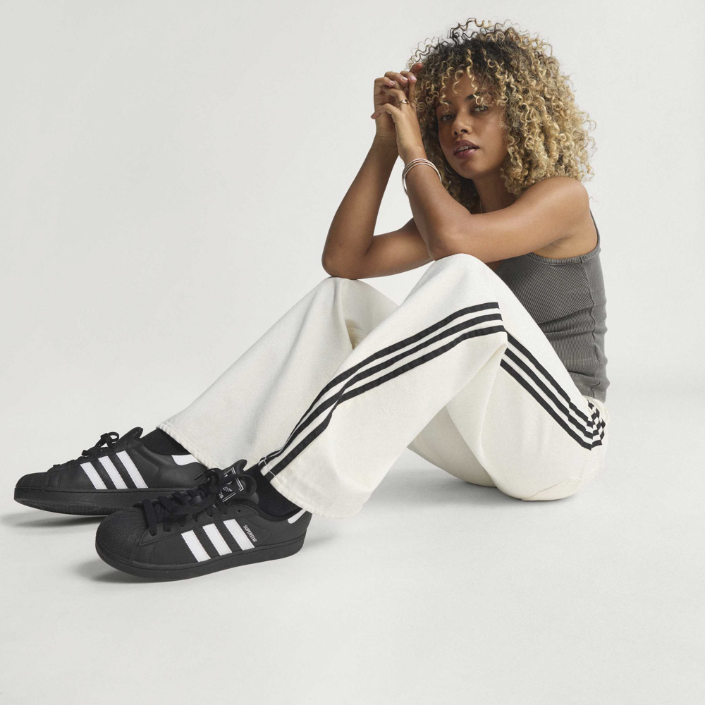 アディダスオリジナルス adidas originals レディースボトムス ファイヤーバード トラックパンツ デニム KD2895【FITHOUSE ONLINE SHOP】