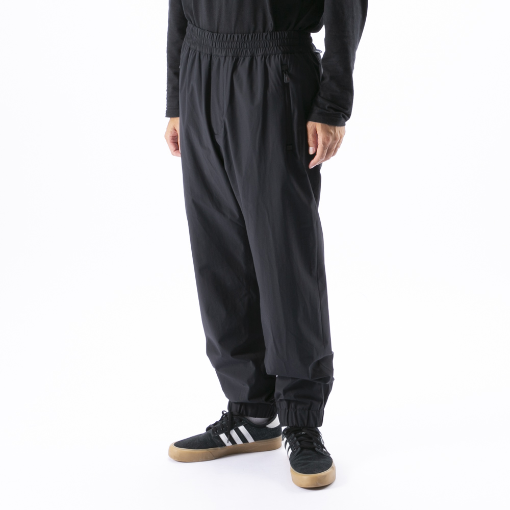 モンクレール MONCLER メンズボトムス GRENOBLE グルノーブル バックポケット ロング パンツ 2A000 04 5399D【FITHOUSE ONLINE SHOP】