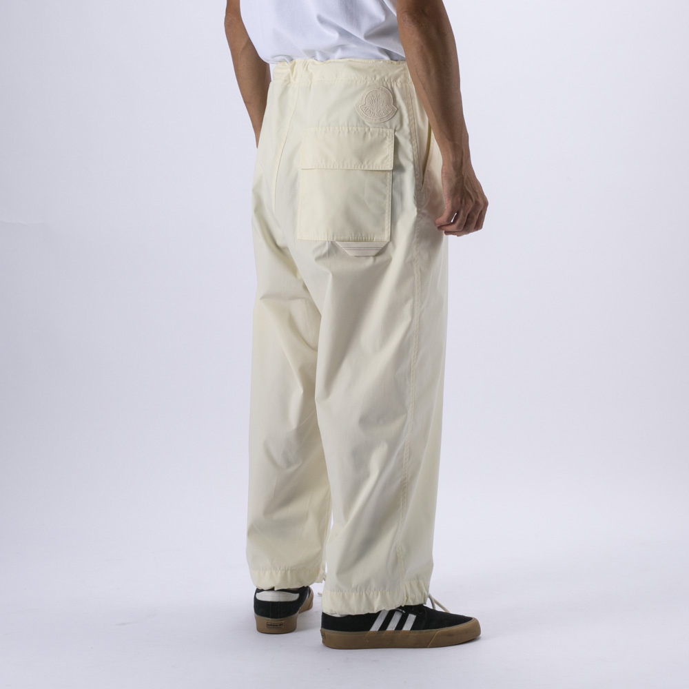 モンクレール MONCLER メンズボトムス GENIUS 1952 ジーニアス ロング イージー パンツ 2A000 11 M1475【FITHOUSE ONLINE SHOP】