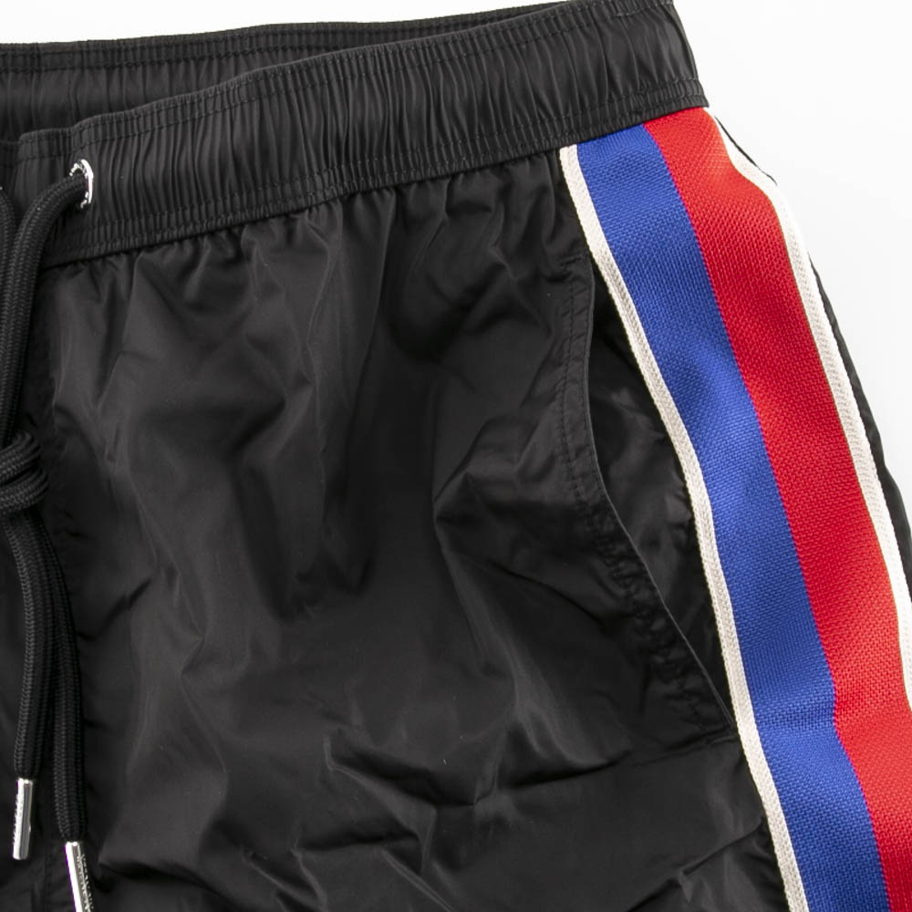 モンクレール MONCLER メンズボトムス サイド 太ライン&ロゴ スイムウェア 2C000.11.53326【FITHOUSE ONLINE SHOP】