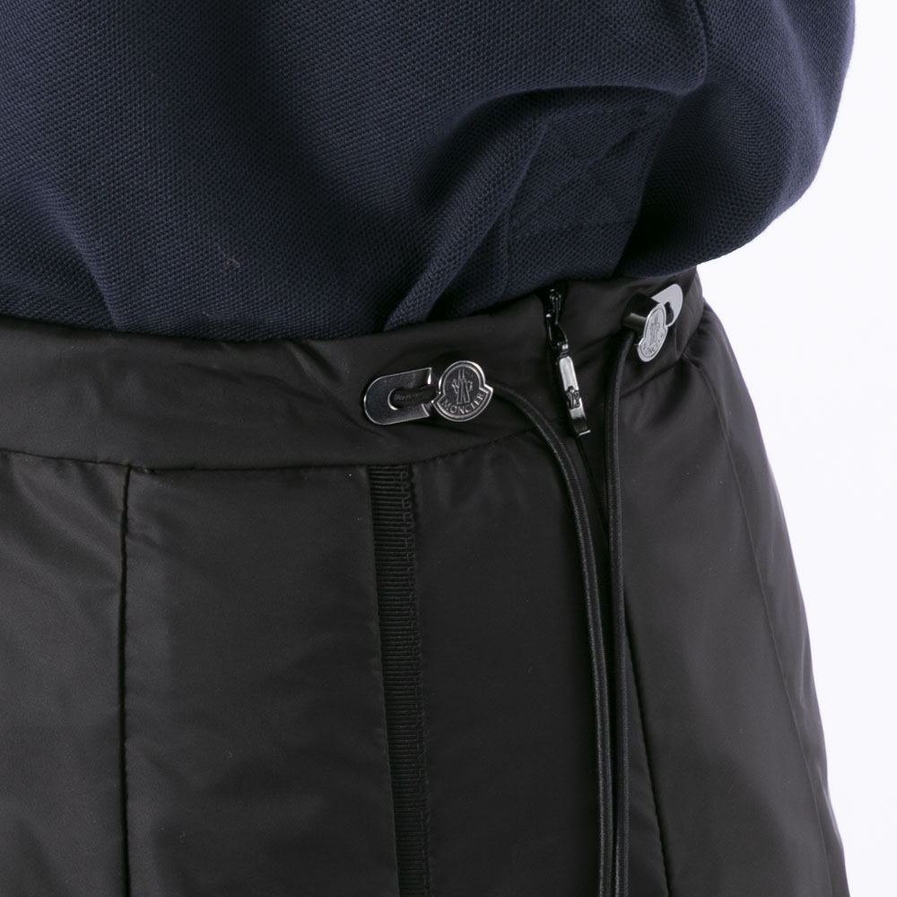 モンクレール MONCLER レディースボトムス Aラインスカート GONNNA 2D000.20.54155【FITHOUSE ONLINE SHOP】