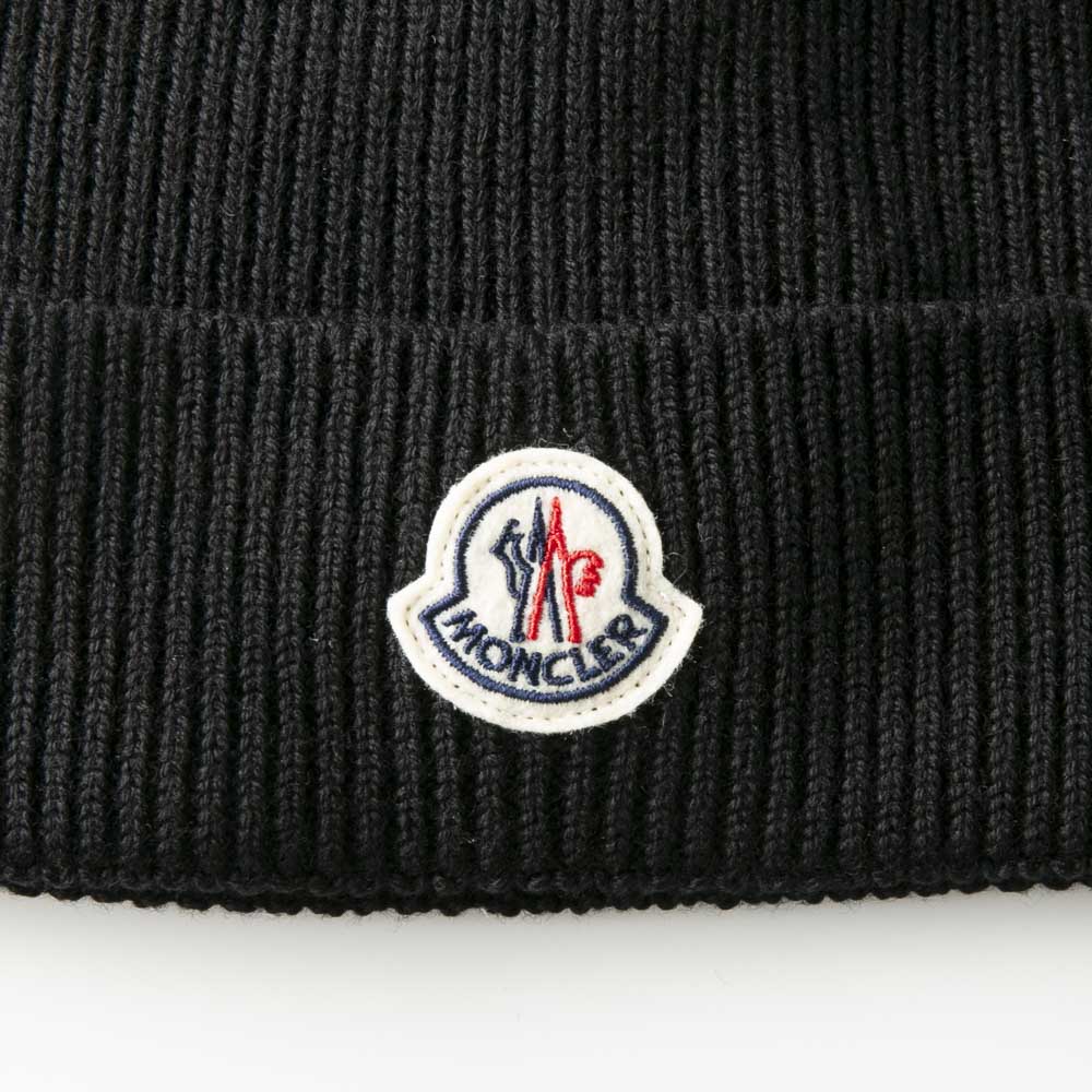 モンクレール MONCLER 帽子 ロゴ入 リブ編みニットキャップ 3B705.00.A9342【FITHOUSE ONLINE SHOP】