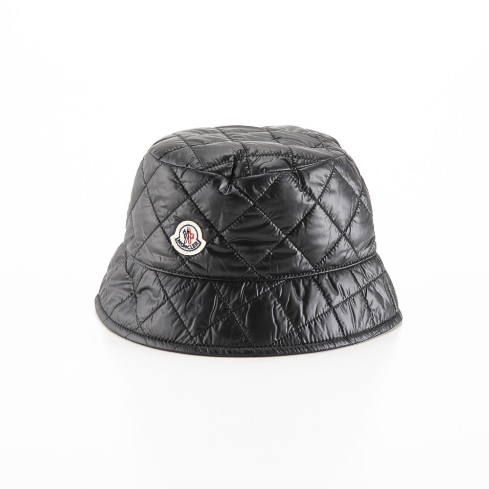 モンクレール MONCLER 帽子 キルティングナイロン ロゴパッチ バケットハット J2093/3B00023/788LD【FITHOUSE ONLINE SHOP】