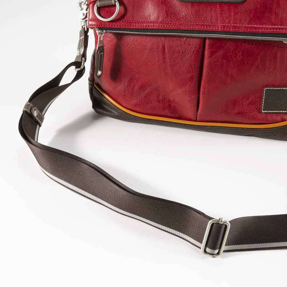 ムスタッシュ Moustache ショルダーバッグ ＶＭＲ小 VMR-5696【FITHOUSE ONLINE SHOP】