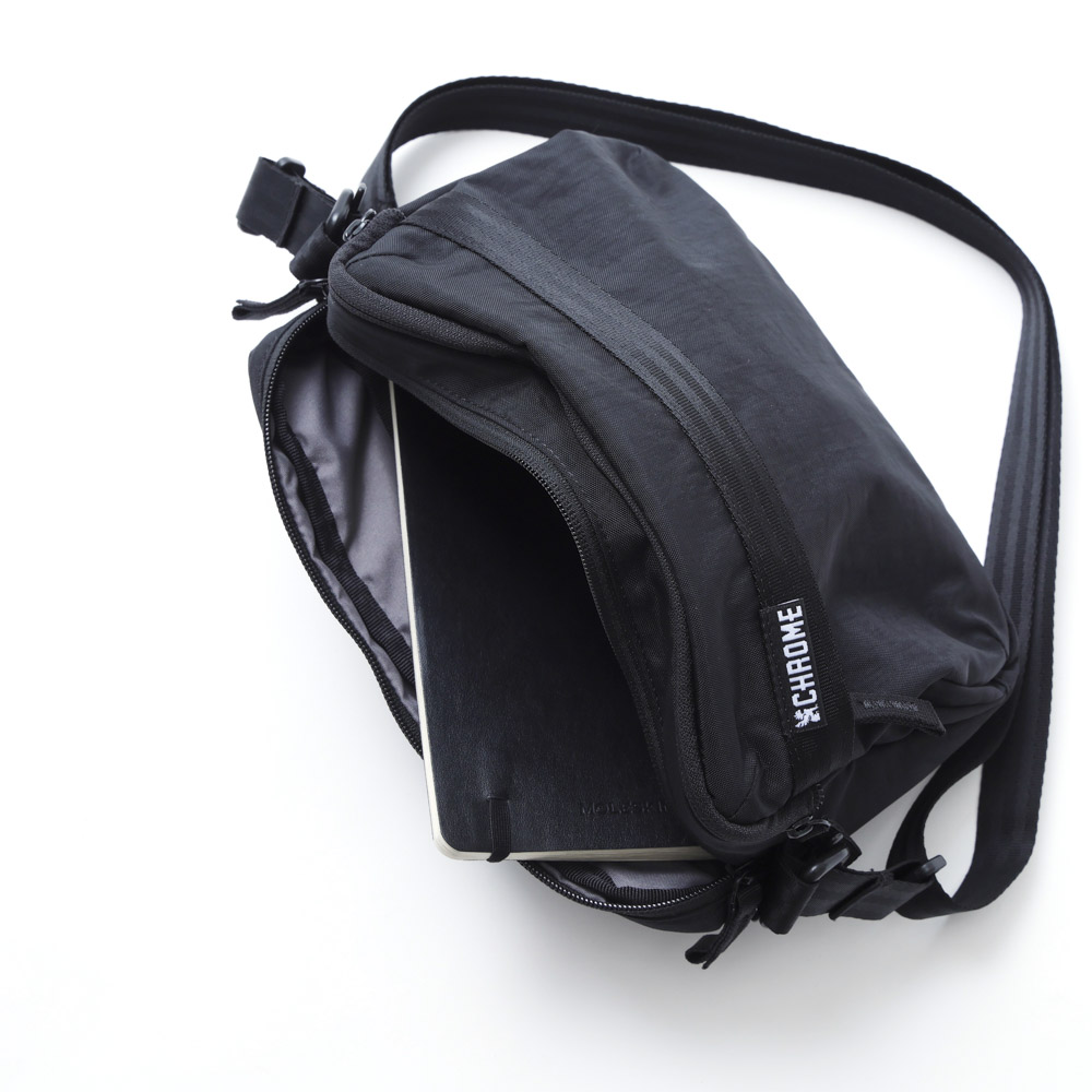 クローム CHROME ショルダーバッグ PAC SHOULDER 3L ポーチ 耐水 BJ012BCNL【FITHOUSE ONLINE SHOP】