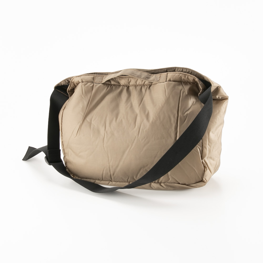 スラッシャー THRASHER ショルダーバッグ POLY210T THR-319【FITHOUSE ONLINE SHOP】