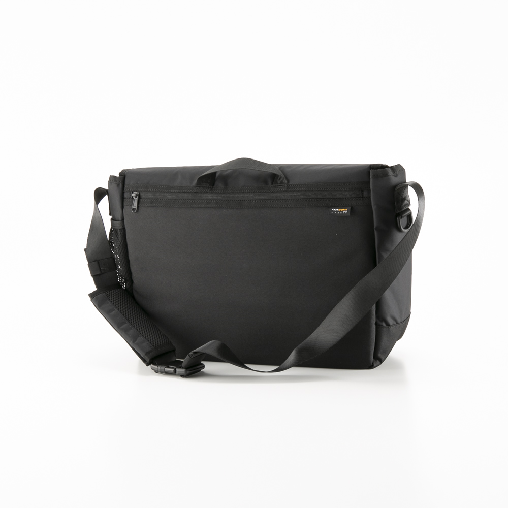 ネイキドニス NEIKIDNIS ショルダーバッグ ESSENTIAL MESSENGER BAG NB25ACR010【FITHOUSE ONLINE SHOP】