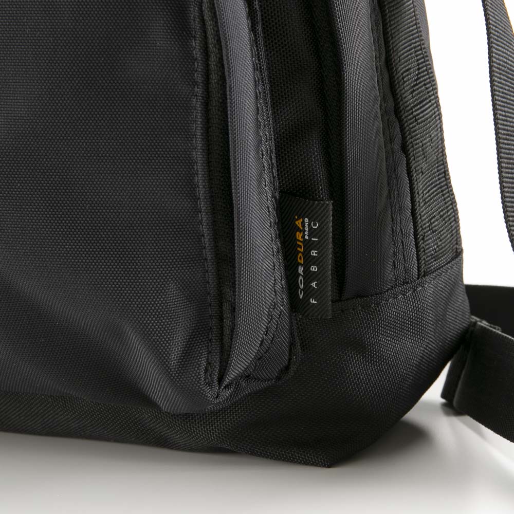 ネイキドニス NEIKIDNIS ショルダーバッグ LAYER CROSSBODY BAG NB25ACR030【FITHOUSE ONLINE SHOP】
