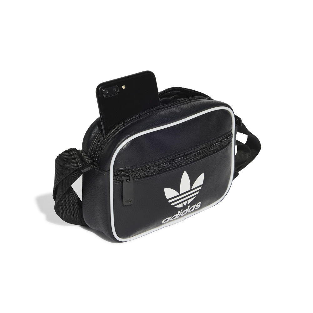 アディダスオリジナルス adidas originals ショルダーバッグ Adicolor Classic Mini Airliner Bag アディカラー クラシック ミニエアライナーバッグ IX7498【FITHOUSE ONLINE SHOP】