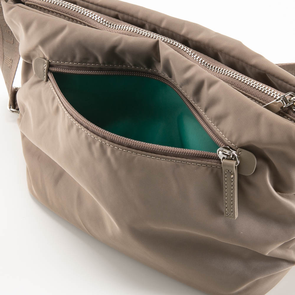 ランバン LANVIN ショルダーバッグ プリエ LC6030【FITHOUSE ONLINE SHOP】