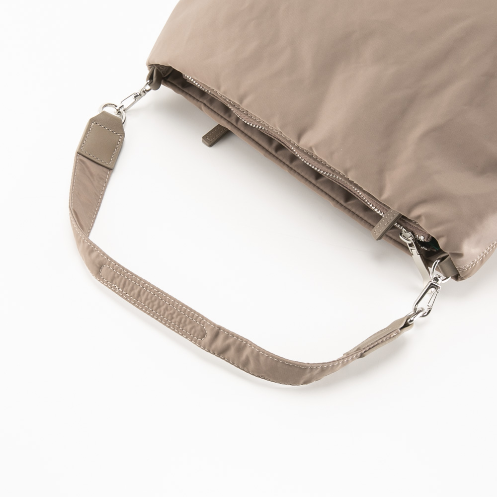 ランバン LANVIN ショルダーバッグ プリエ LC6031【FITHOUSE ONLINE SHOP】