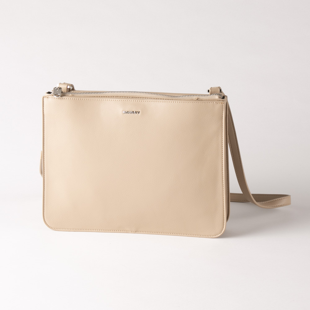 マウジー Moussy ショルダーバッグ Simpleshouldershoulder M01 1 Fithouse Online Shop フィットハウス公式オンラインショップ Fit House Online Shop
