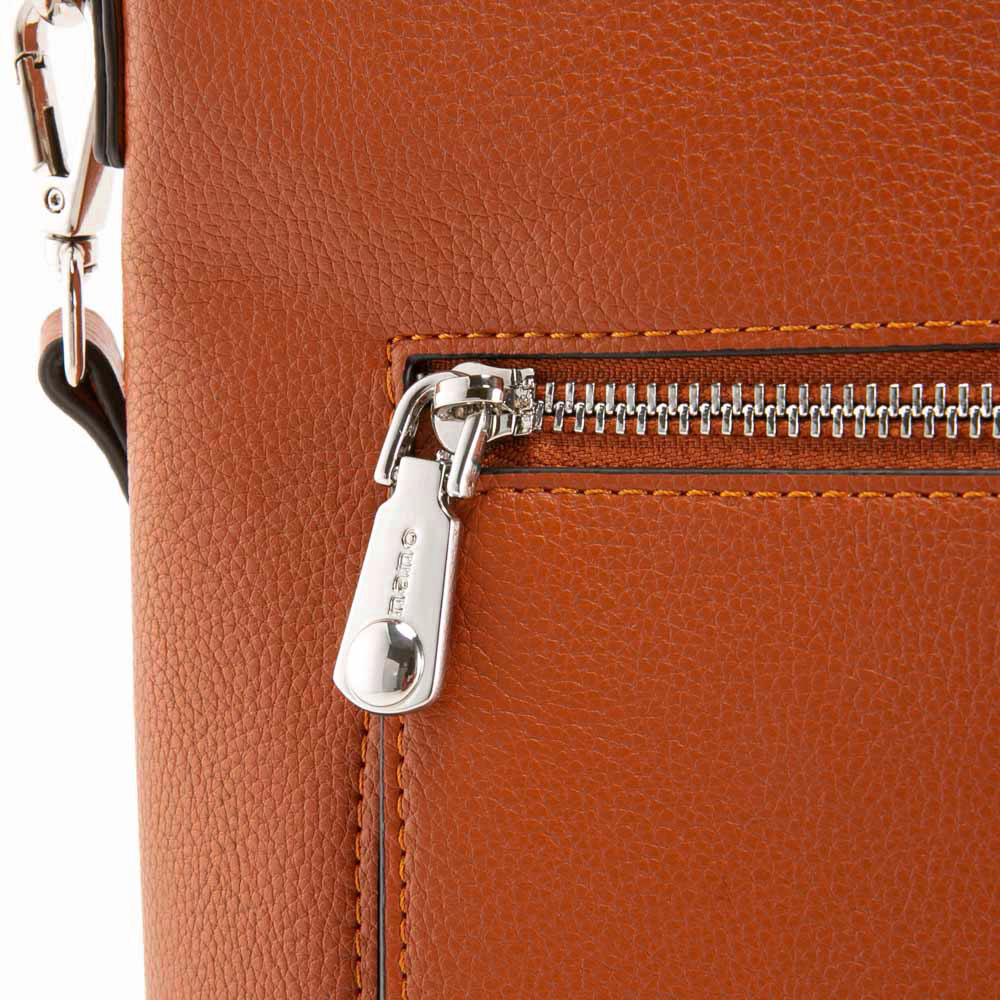 ナノ nano トップオープン ミディアム ショルダーバッグ XKB(1448a）R【FITHOUSE ONLINE SHOP】