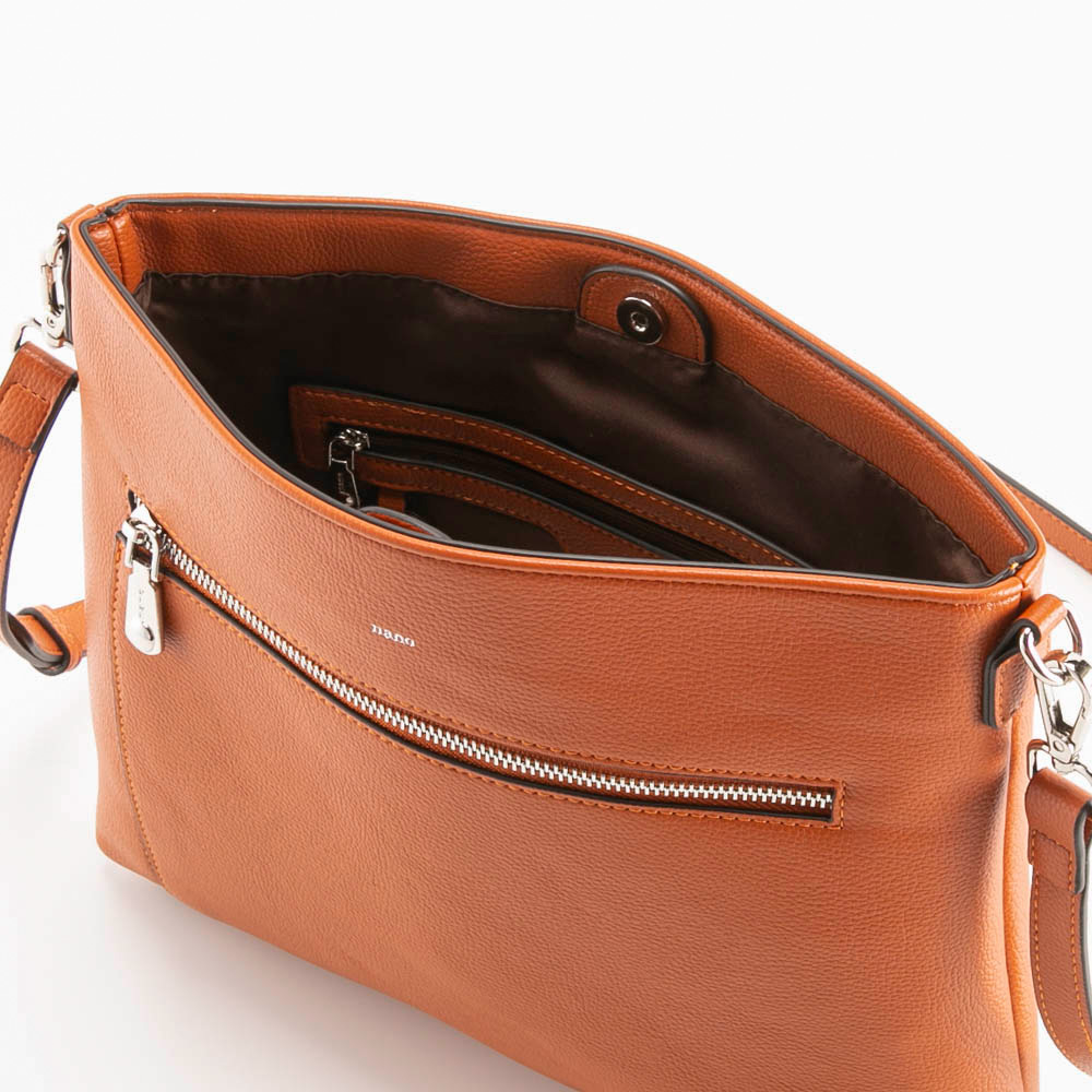 ナノ nano トップオープン ミディアム ショルダーバッグ XKB(1448a）R【FITHOUSE ONLINE SHOP】