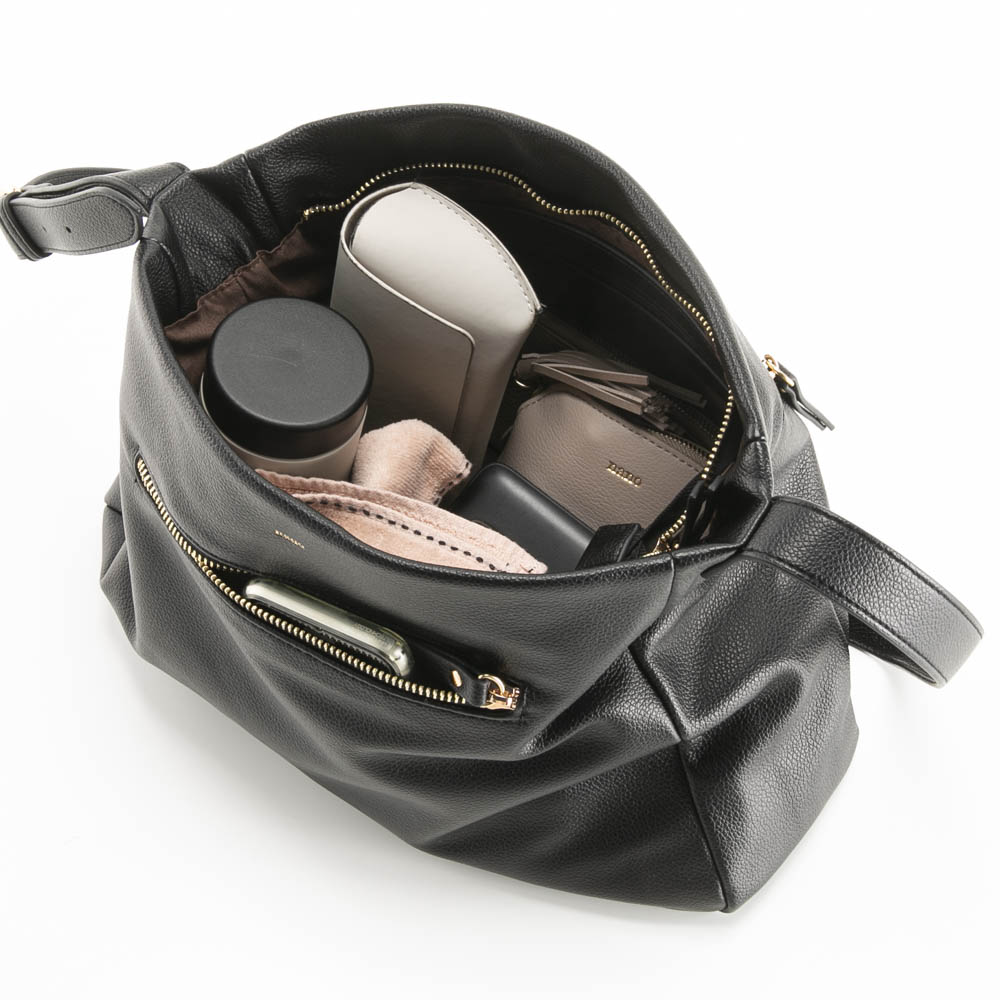 ナノ nano スクエアソフトショルダーバッグ LB2007018F【FITHOUSE ONLINE SHOP】