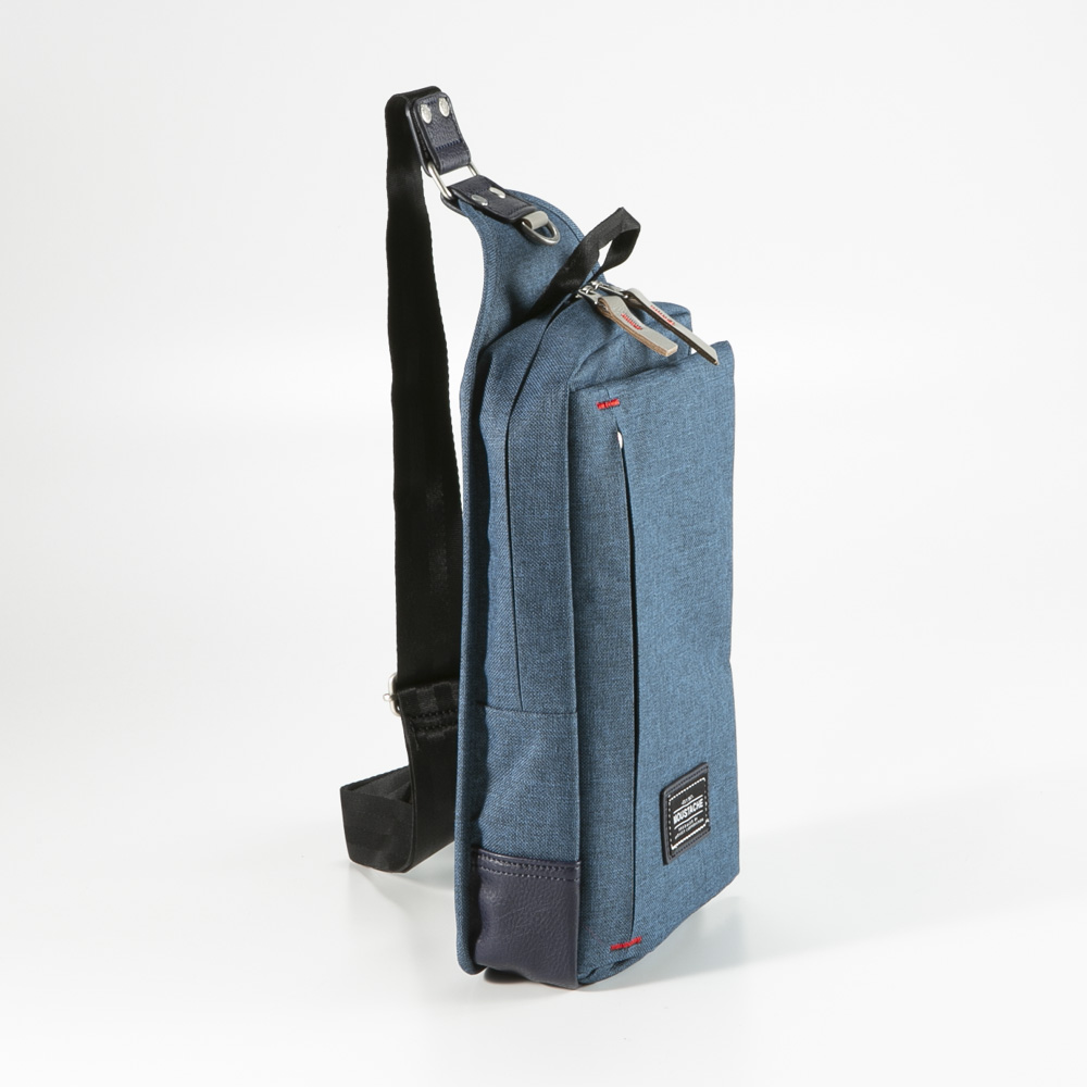 ムスタッシュ Moustache ボディバッグ VUV-4600【FITHOUSE ONLINE SHOP】