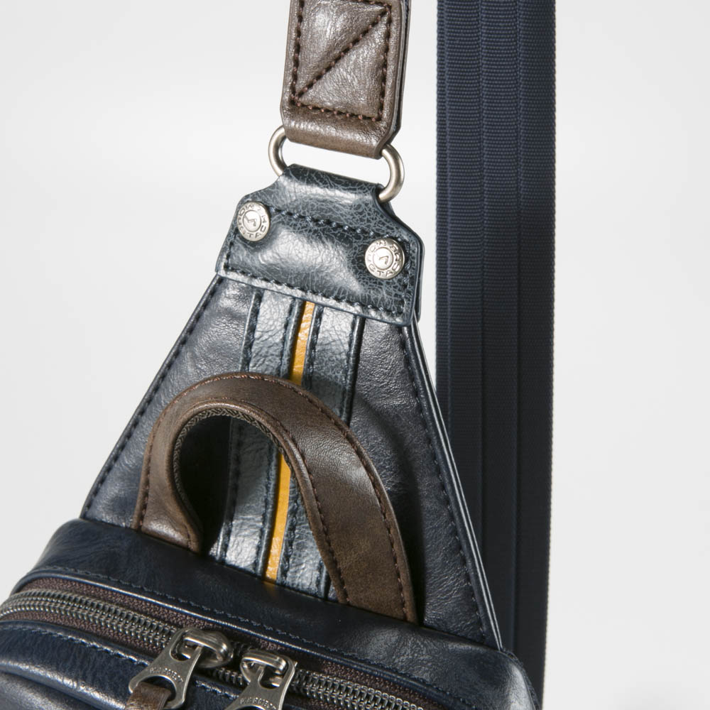 ムスタッシュ Moustache ボディバッグ JDW-4746【FITHOUSE ONLINE SHOP】