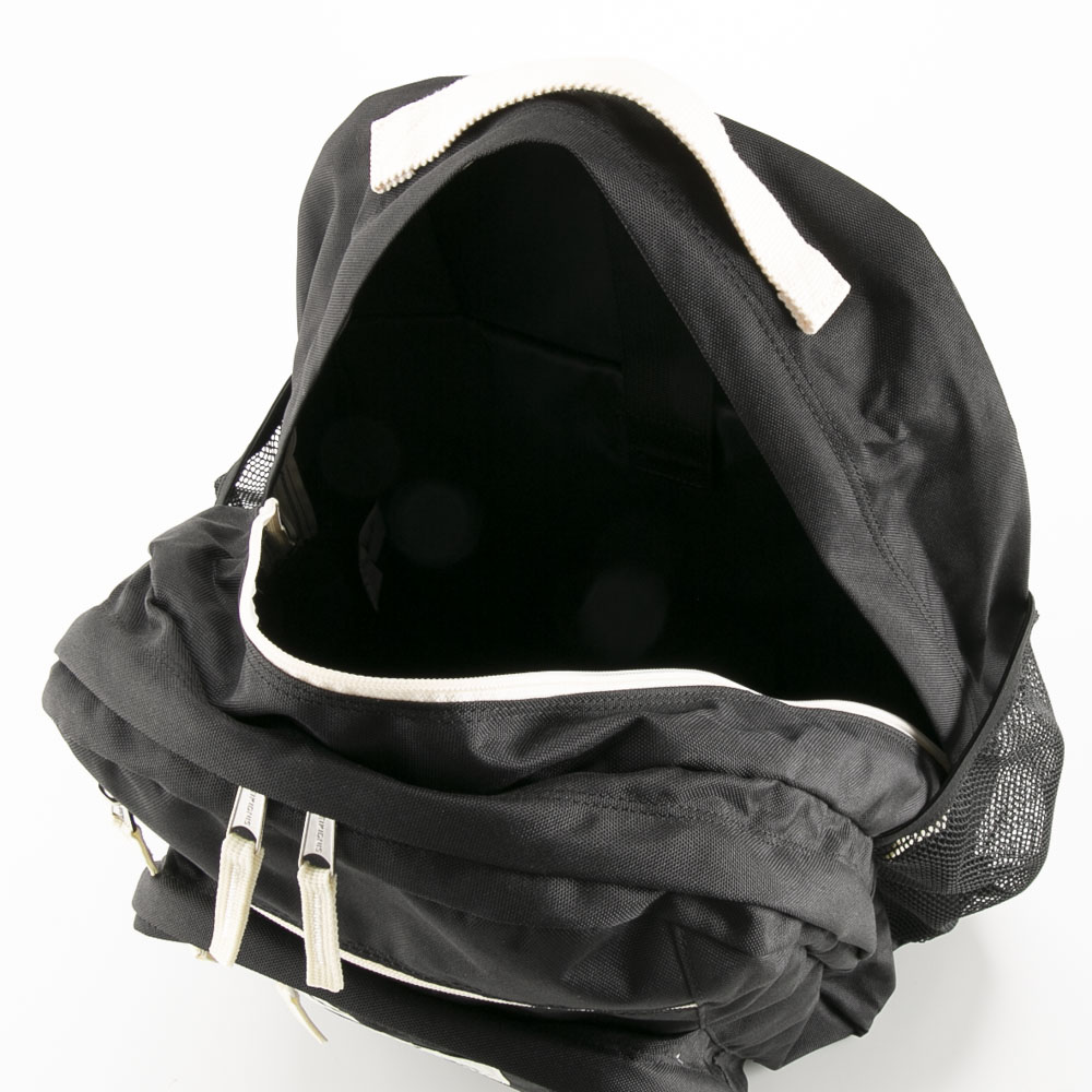 ネイキドニス NEIKIDNIS バックパック・リュック TRAVEL BACKPACK NB15ABG090【FITHOUSE ONLINE SHOP】