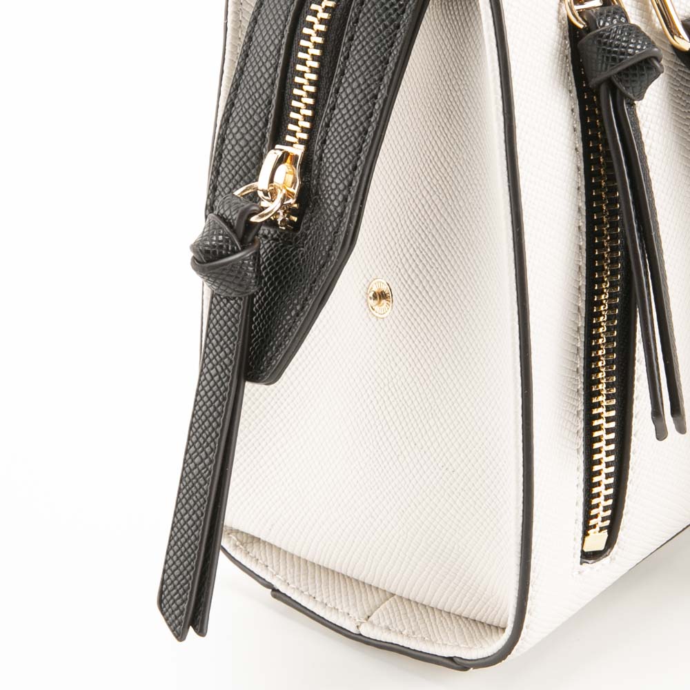 ゲス GUESS ハンドバッグ WRENLEY EE984406【FITHOUSE ONLINE SHOP】