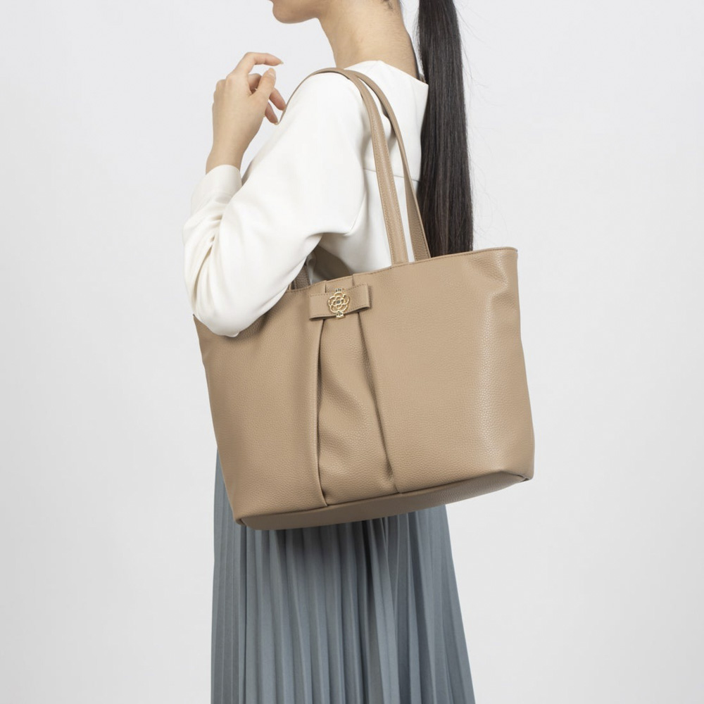 クレイサス CLATHAS トートバッグ A4 ルルリア 190650【FITHOUSE ONLINE SHOP】