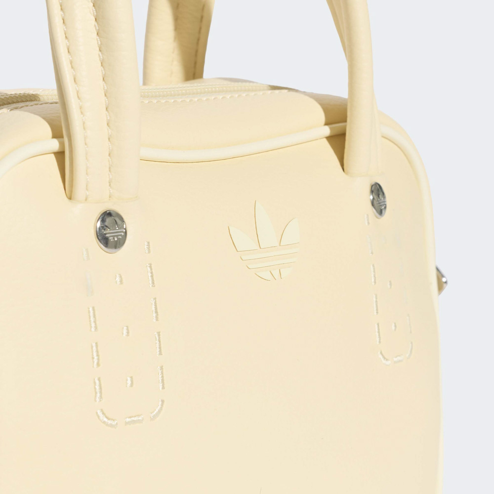 アディダスオリジナルス adidas originals アディカラー XS バッグ KQ9086 ウォームバニラ【FITHOUSE ONLINE SHOP】
