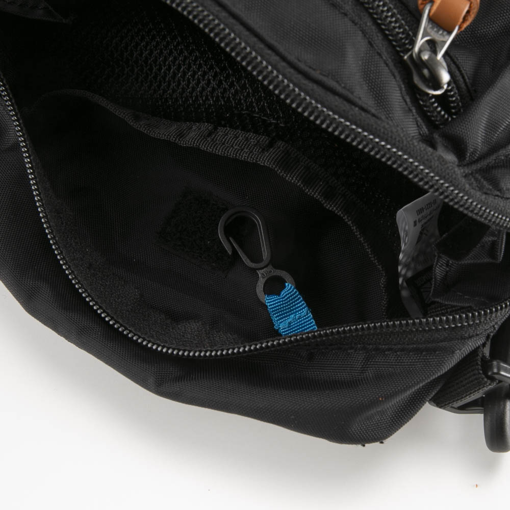 カリマー Karrimor ショルダーバッグ ポシェット ヒップバッグ VT pouch 501223【FITHOUSE ONLINE SHOP】
