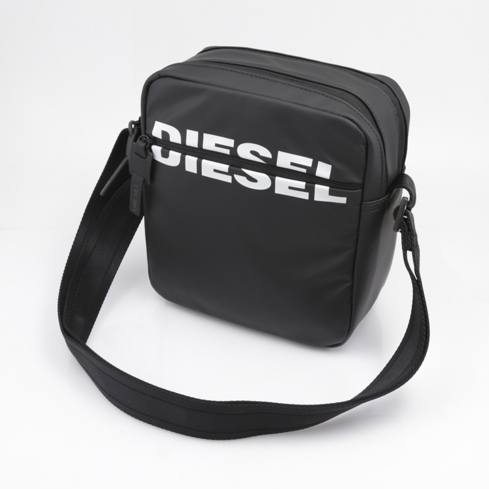 DIESELショルダーバック