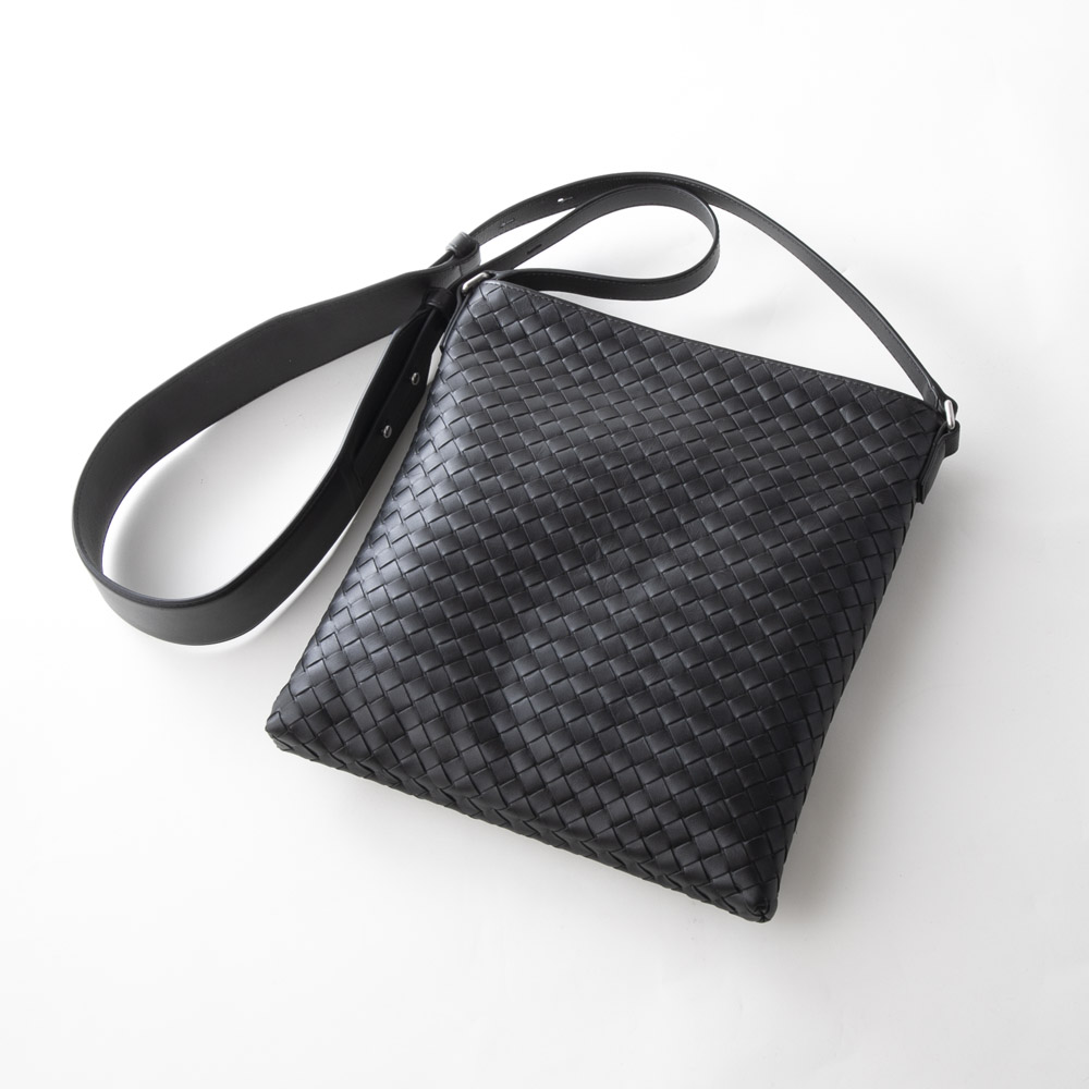 ボッテガヴェネタ Bottega Veneta ショルダーバッグ イントレカーフvnメッセンジャー vboc6 Fithouse Online Shop フィットハウス公式オンラインショップ Fit House Online Shop