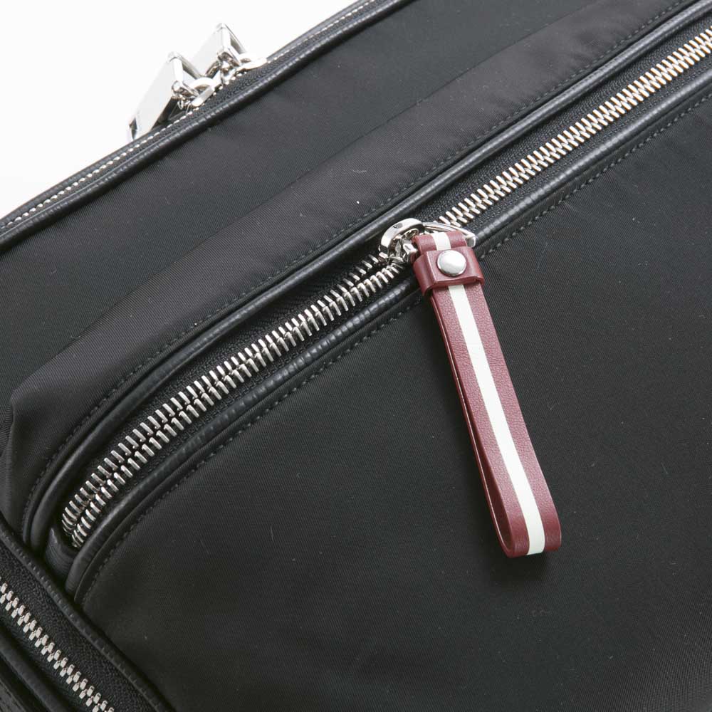 バリー BALLY ショルダーバッグ EXPLOREナイロンショルダー FIJI バリー BALLY ショルダーバッグ EXPLOREナイロンショルダー FIJI