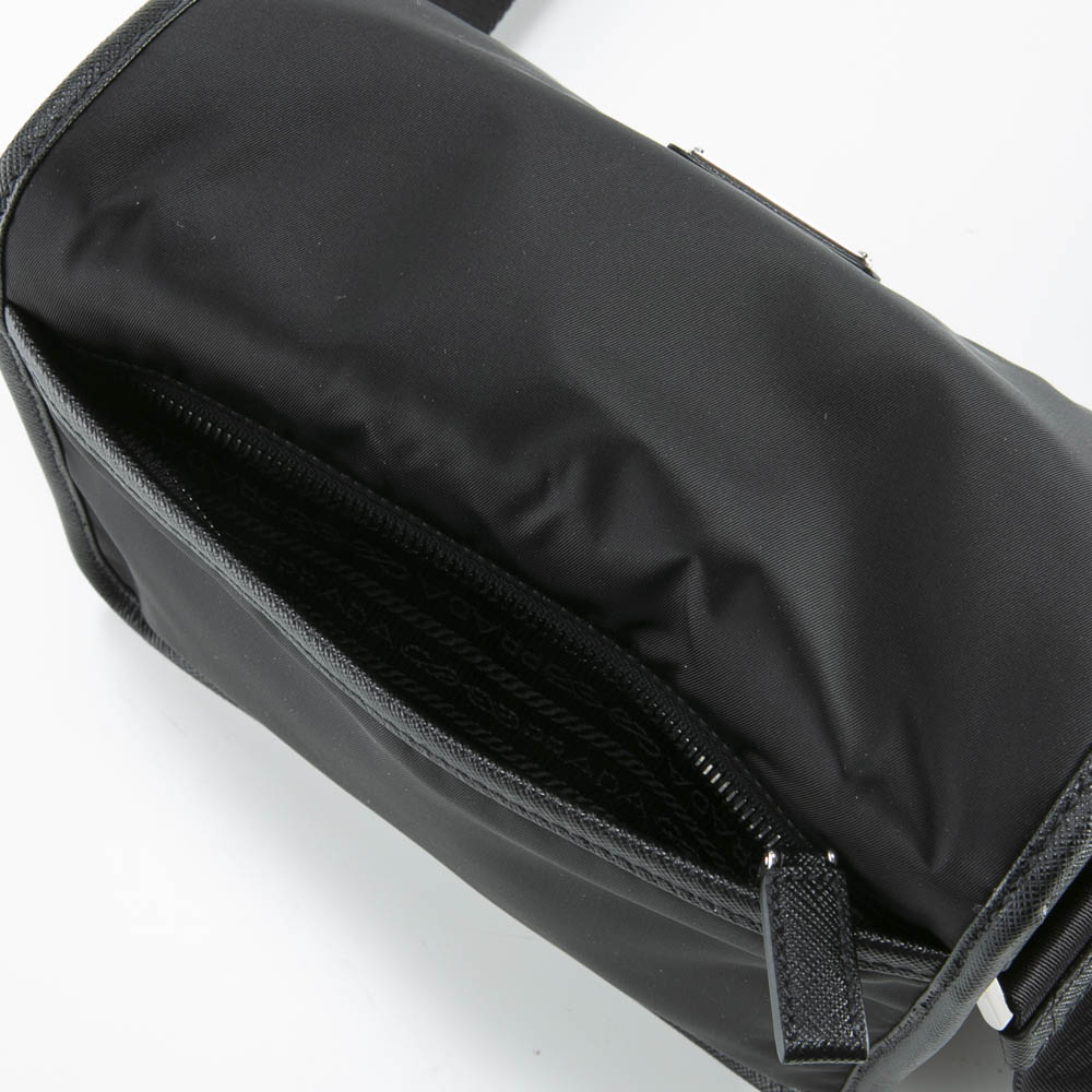プラダ PRADA ショルダーバッグ ReNylon+SAFFIANO フラップ