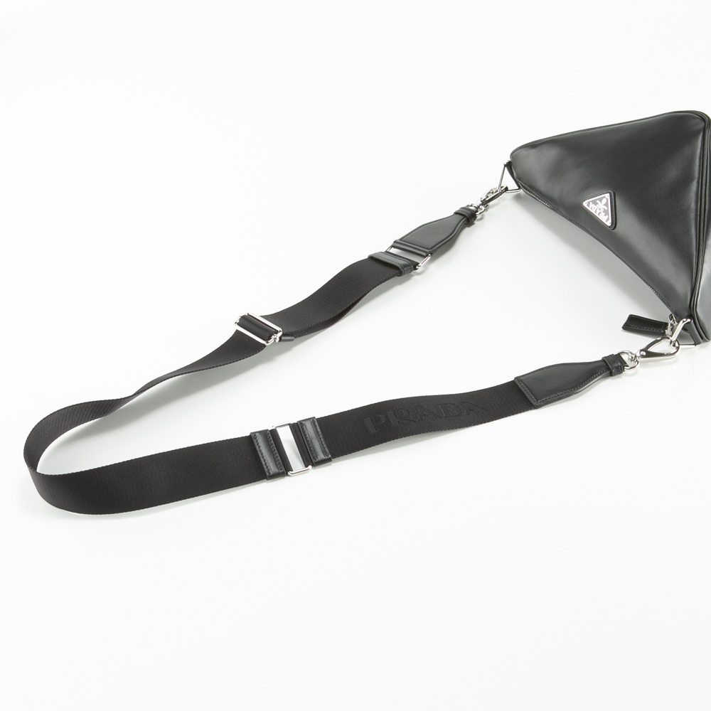 プラダ PRADA ショルダーバッグ TRIANGOLO SAFFIANO 2VH155 ASK OLO プラダ PRADA ショルダーバッグ TRIANGOLO SAFFIANO 2VH155 ASK OLO