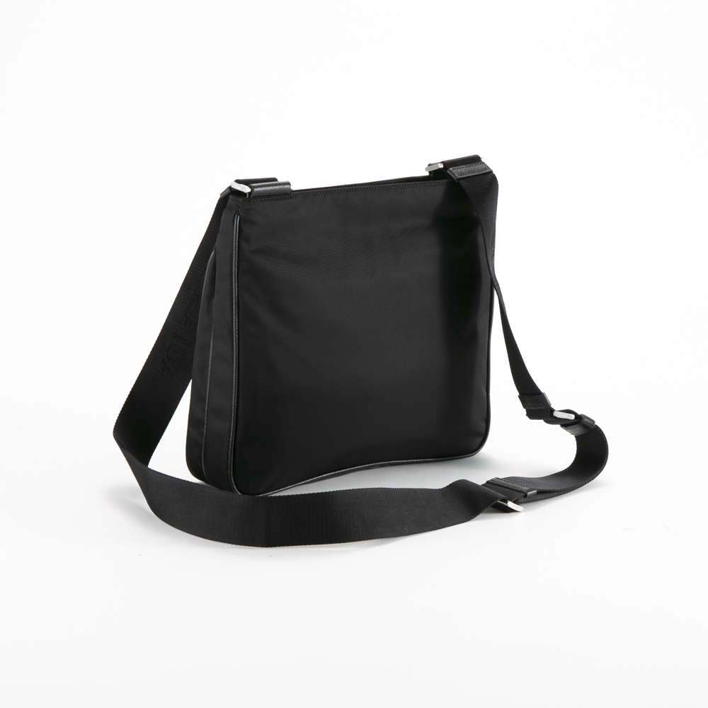 プラダ PRADA ReNylon+SAFFIANO 前ZIP付きショルダーバッグ 2VH118 2DMH XOO【FITHOUSE ONLINE SHOP】