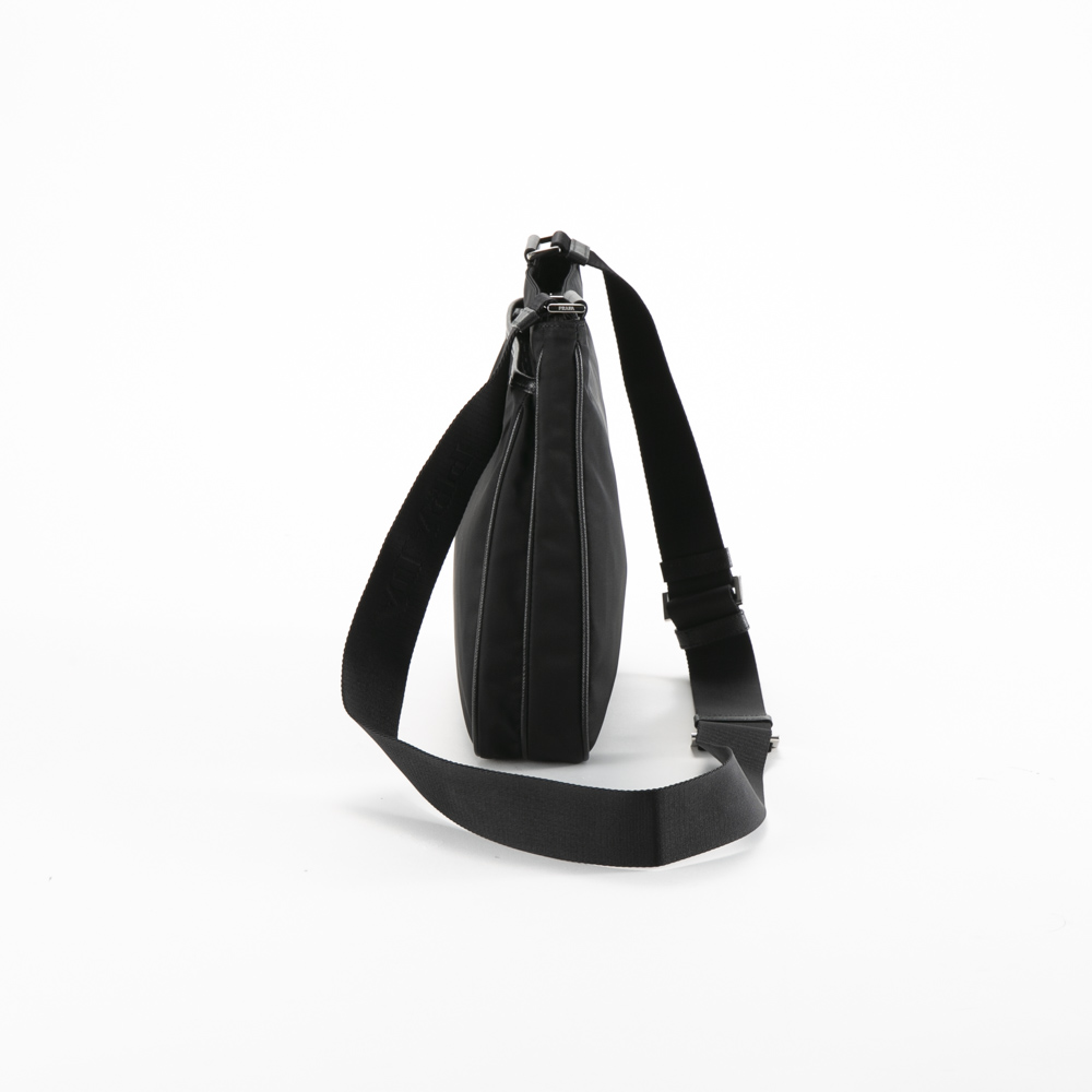 プラダ PRADA ReNylon+SAFFIANO 前ZIP付きショルダーバッグ 2VH118 2DMH XOO【FITHOUSE ONLINE SHOP】