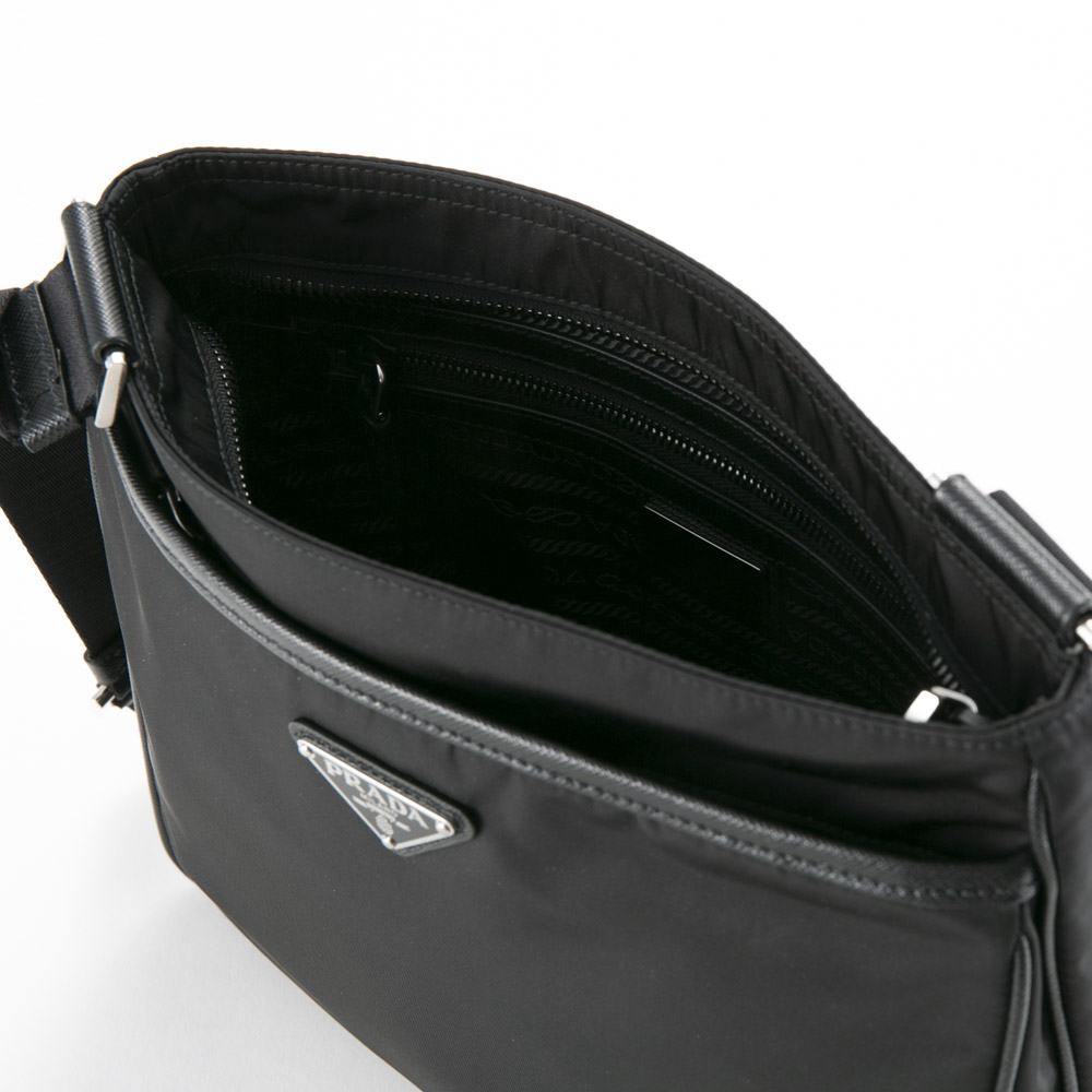 プラダ PRADA ReNylon+SAFFIANO 前ZIP付きショルダーバッグ 2VH118 2DMH XOO【FITHOUSE ONLINE SHOP】