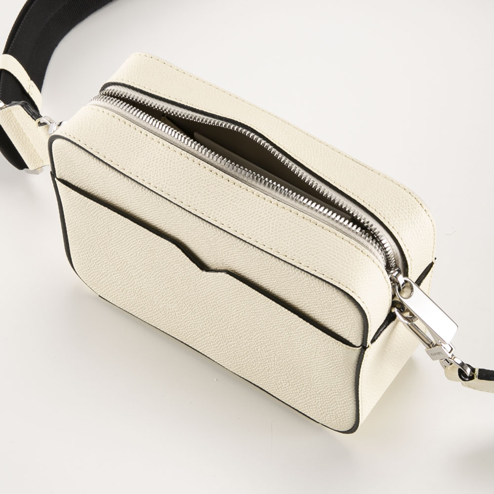 ヴァレクストラ Valextra V-LINE REPORTER MINI ショルダーバッグ シャイニーシルバー金具 MBVL0019028-LRL99【FITHOUSE ONLINE SHOP】
