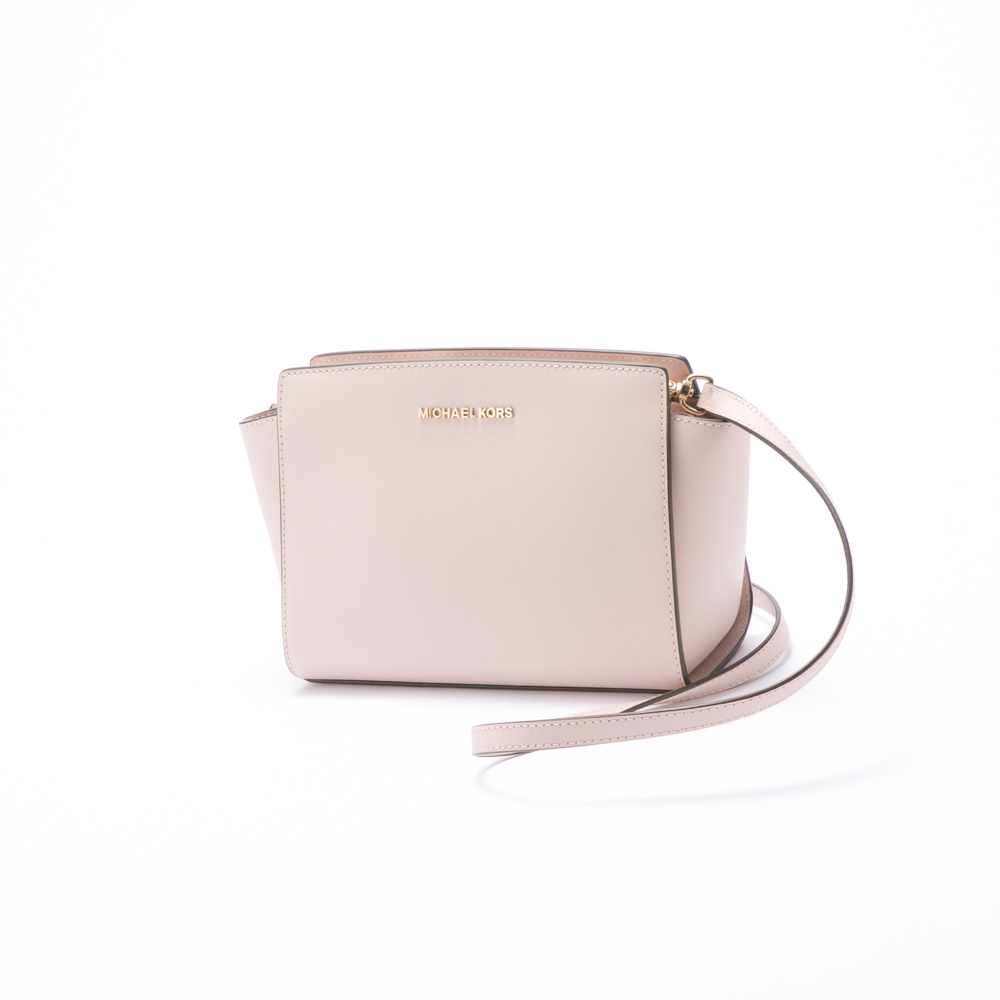 michael kors mini messenger