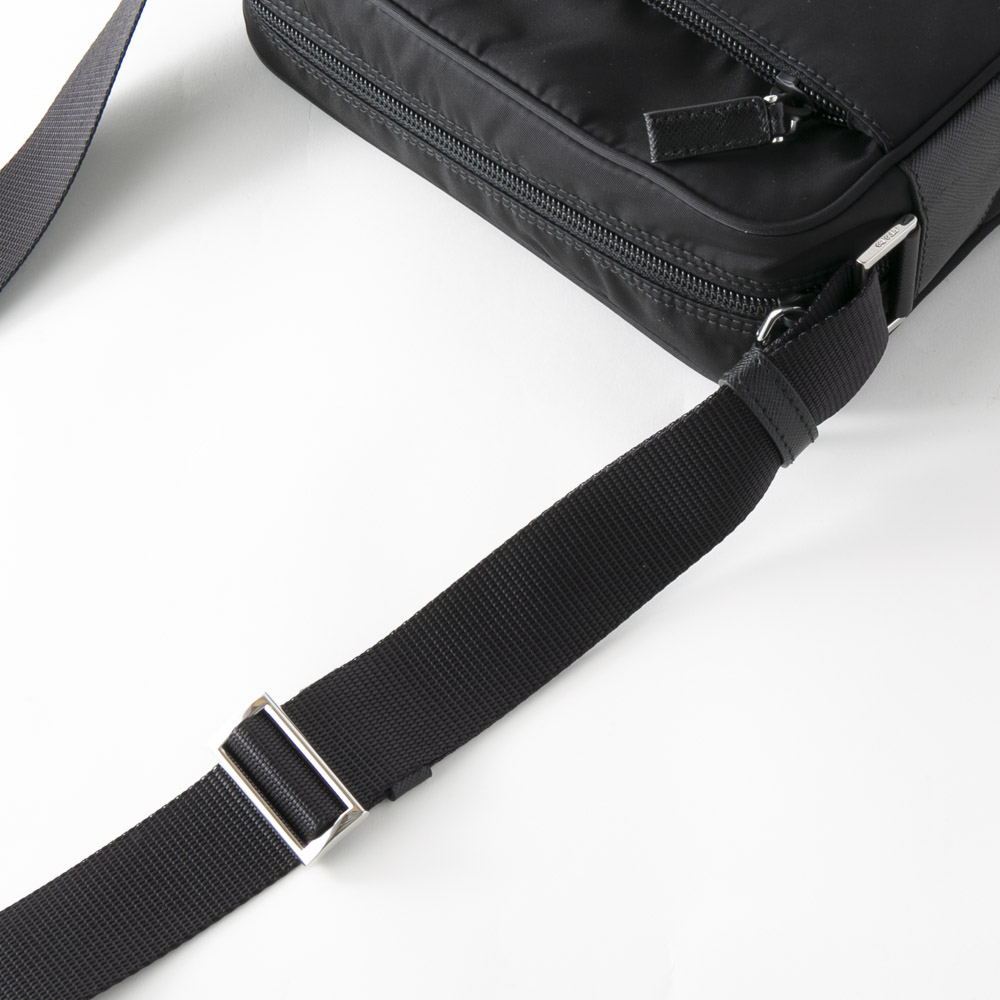 プラダ PRADA ショルダーバッグ VELA前ポケ付SD/NERO 1BC167-V44 
