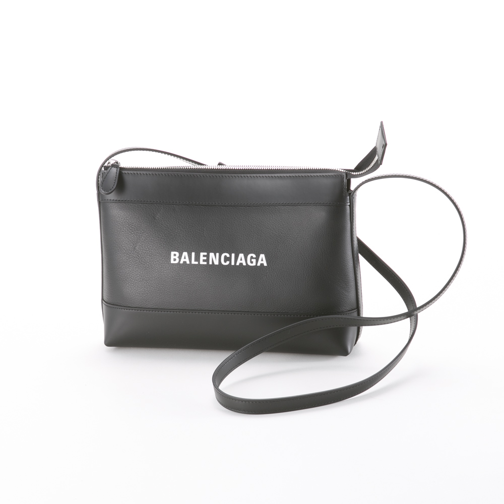 BALENCIAGA ショルダーバッグ www.promandbridal.com