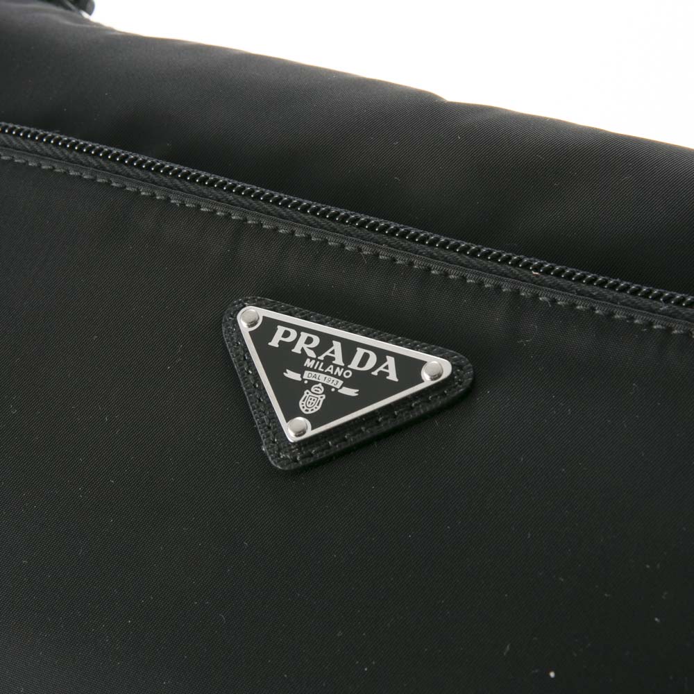 プラダ PRADA ReNylon 前ポケット付き ファスナーショルダーバッグ 1BC421 RV44 D1M【FITHOUSE ONLINE SHOP】