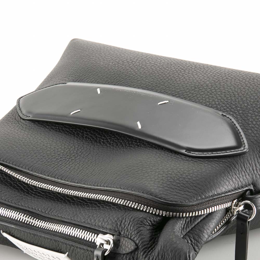 メゾンマルジェラ Maison Margiela ショルダーバッグ SOFT 5AC MULTIFUNCTION SM BAG SB1WG0003-P4746【FITHOUSE ONLINE SHOP】