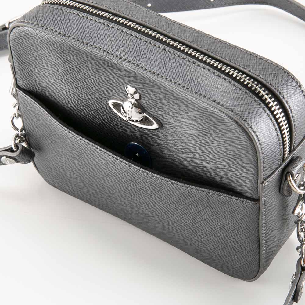 ヴィヴィアンウエストウッド Vivienne Westwood ショルダーバッグ SAFFIANO CAMERA BAG 43030064-41214【FITHOUSE ONLINE SHOP】