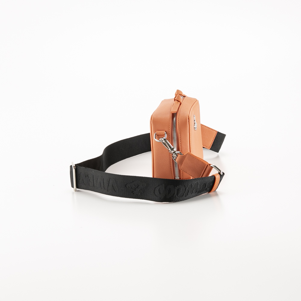 ヴィヴィアンウエストウッド Vivienne Westwood SAFFIANO