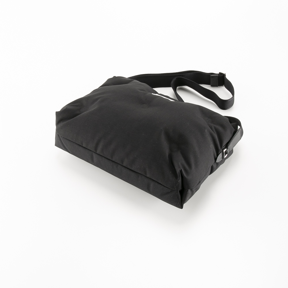 メゾンマルジェラ Maison Margiela ショルダーバッグ GLAM SLAM SPORT COMPUTER BAG SB2WG0009-P1511【FITHOUSE ONLINE SHOP】