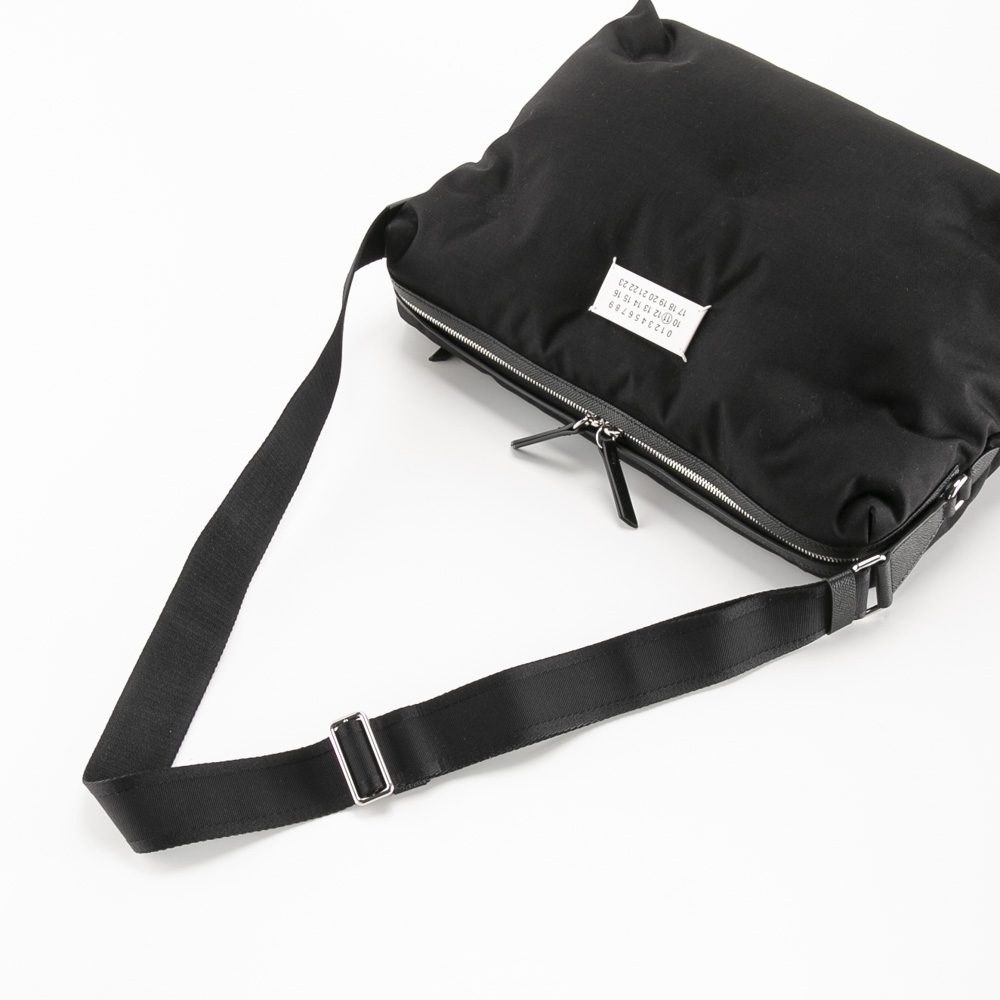 メゾンマルジェラ Maison Margiela ショルダーバッグ GLAM SLAM SPORT COMPUTER BAG SB2WG0009-P1511【FITHOUSE ONLINE SHOP】