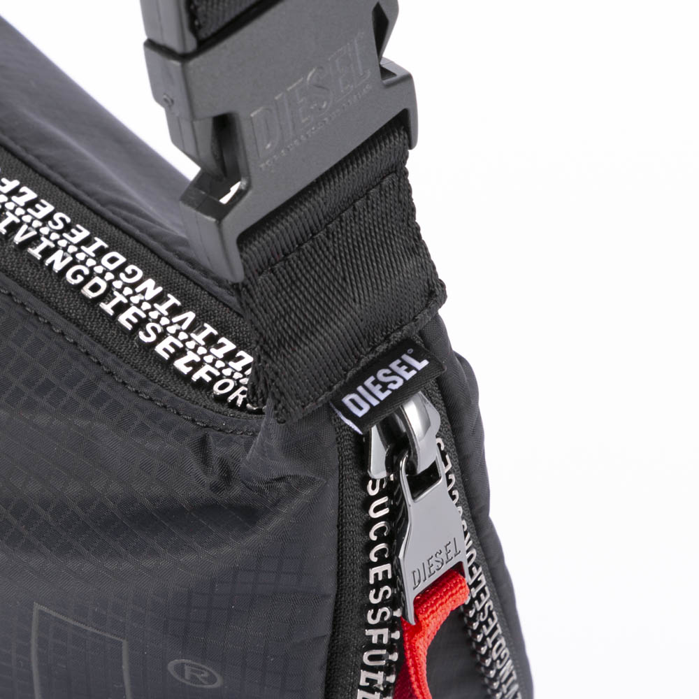 ディーゼル DIESEL ショルダーバッグ ZIP-D CROSSBODY BAG X X10315P6872【FITHOUSE ONLINE SHOP】