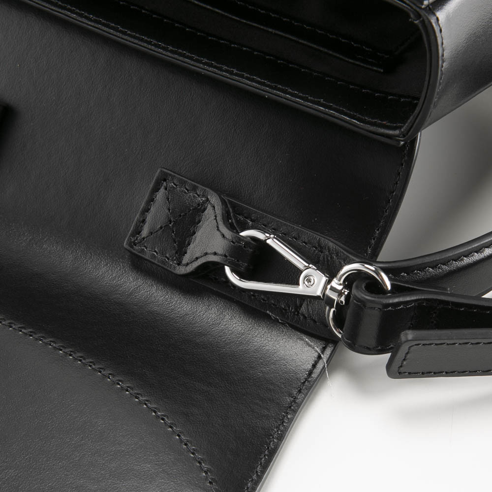 ディーゼル DIESEL ショルダーバッグ 1DR クロスボディバッグ X08396PR818【FITHOUSE ONLINE SHOP】