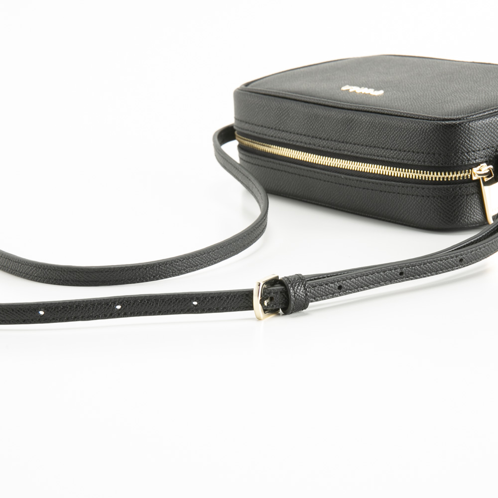フルラ FURLA ショルダーバッグ CLASSIC CROSSBODY/NERO WE00600-BX0306【FITHOUSE ONLINE SHOP】